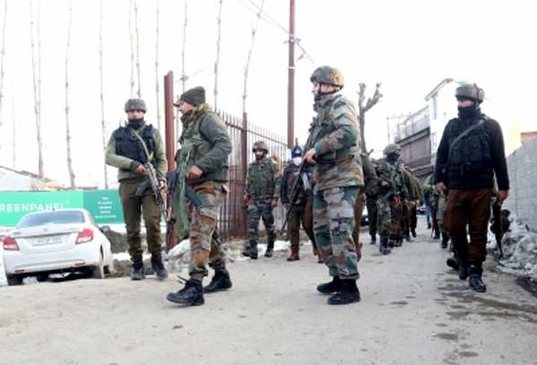 केंद्र ने जम्मू-कश्मीर के अल्पसंख्यकों की सुरक्षा सुनिश्चित करने के उपाय शुरू किए